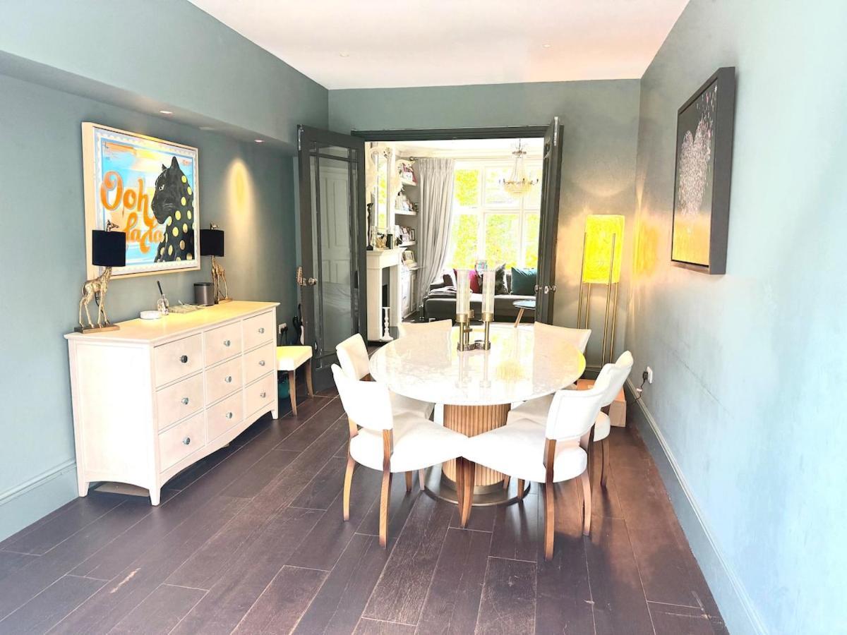 Holiday home Beautiful 4 Bedroom Family In Barnes London