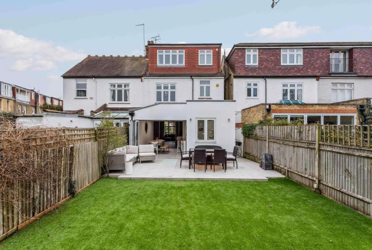 Beautiful 4 Bedroom Family In Barnes London