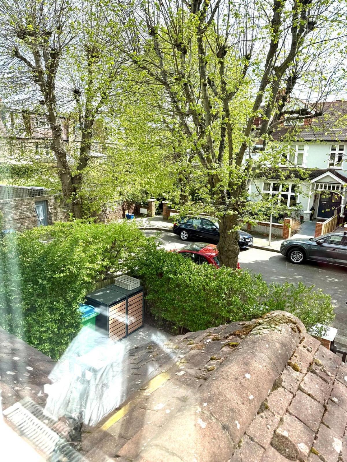Holiday home Beautiful 4 Bedroom Family In Barnes *